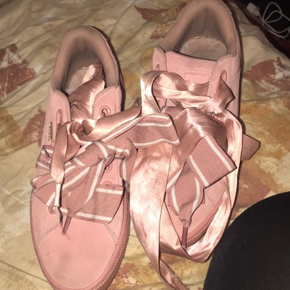 SUEDE HEART SATIN 2 WOMENS